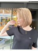 外国人風韓国風 ブロンド 切りっぱなしボブ タンバルモリ