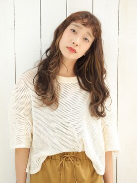 エルロンバイマフェ(AILERON by mahae) 20代・30代×大人ガーリー×キャラメルベージュ×3Dレイヤー