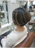 30代40代★マッシュショート×細目ハイライトカラー