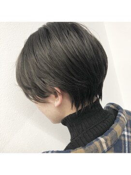 エコモ ヘアー(E Komo hair) マットグレージュ/ショートボブ