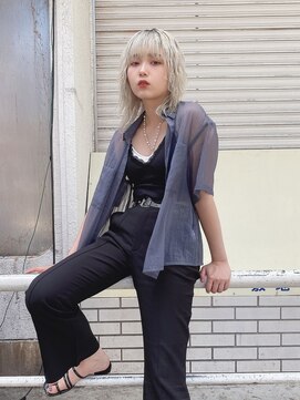 リアイス(Re:ICE) ミニウルフ/くすみブルー/流れるレイヤー/インナーハイライト