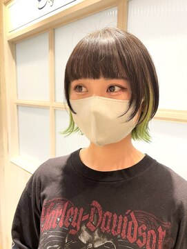 エイト新宿店(EIGHT shinjuku) インナーカラー×ショートウルフ