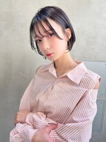 メーヴェ(Mowen) mowen 南堀 江　ミニボブ×グレージュ×こなれヘア×うるツヤ