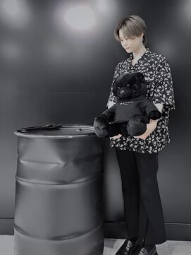 アウル 心斎橋(owl) ジェンダーレス×ウルフ×センターパート×ことりベージュ