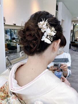 ジラ ヘアアンドメイク(girra HAIR&MAKE) 振袖着付
