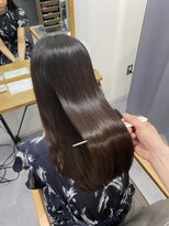 イニット 奈良新大宮(init.)&nbsp;20代30代40代髪質改善肩ラインミルクティベージュ透明感