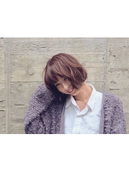 大人の魅力を引き出すショートスタイルが大人気♪《白髪ぼかし×ショートカット》もお任せください◎