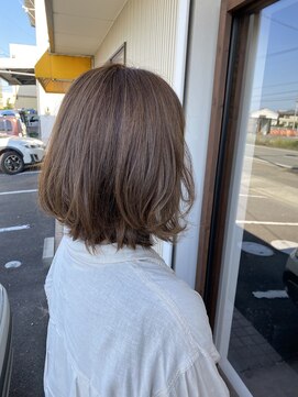 アーチテクトヘア(Architect hair by Eger) 寒色ベージュ×メテオカラー