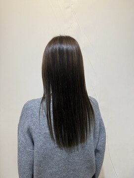 ヘアメイクアン(Hair Make Une) 透け感カラー　オリーブベージュ　COTAトリートメント