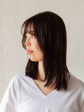 アマリス(Amaris) ミディアムレイヤー20代/30代/40代/50代/庭瀬