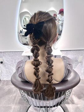 アフィナー 新宿(Afinar) 結婚式お呼ばれヘアアレンジ