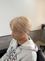 アルトラ(ALTLA)&nbsp;フェザーショート×ホワイトベージュ