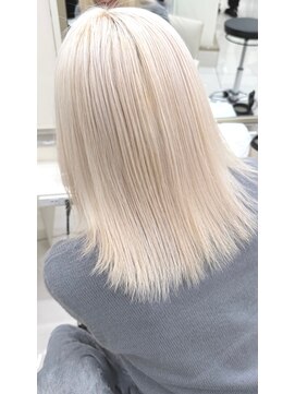 ナビ(NAVi) ホワイトカラー