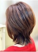 30代・40代の3Dカラーやわらか丸みウルフボブ