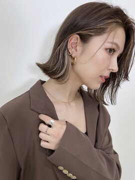 サイン 渋谷(SIGN) レイヤーカットインナーカラーイヤリングカラー色落ち綺麗表参道