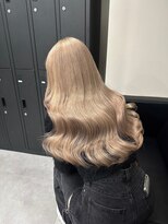 ベレーザ 渋谷(BELEZA)&nbsp;6886シルキーベージュハイライトグラデーションハイトーンカラー