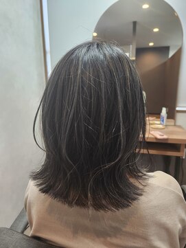 テーラヘアー 土気あすみが丘店(TELA HAIR) ミディアム×コントラストハイライト