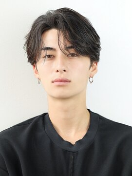 オーシャントーキョーハラジュク(OCEAN TOKYO harajuku) 韓国ヘアカルマパーマコンマバングセンターパート黒髪ニュアンス