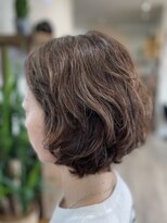 リノ(LINO) ウェーブヘア