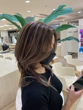 シャルムバイケンジ(Charm.by KENJE) バレイヤージュ/シャドウルーツ/ハイライト/デザインカラー/銀座