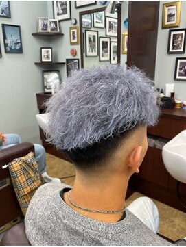 ザバーバーズジャパン 加古川木村店(THE BARBER'S JAPAN) シルバーカラー