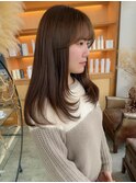 オリーブベージュ×レイヤーカット