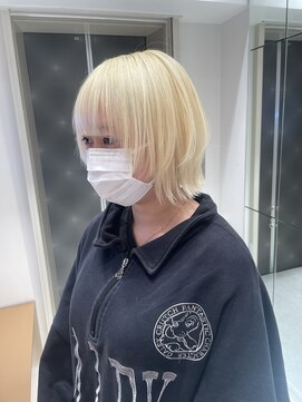 ロンドシェリ 仙台(Lond Cheri) ショートウルフブロンドケアブリーチレイヤーカット髪質改善仙台