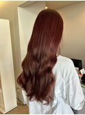 こっくりとした艶めき秋カラー◎ワインレッドウェーブロング
