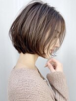 ルーファス メグロ(Ruufus Meguro) 【40代50代60代】ひし形ショートボブ/前髪なし/白髪ぼかし