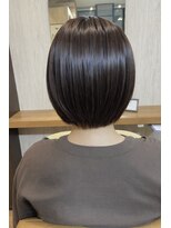 ヴィサージュクルー(VISAGE crew)&nbsp;艶々なグラデーションボブ