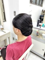 リサ 恵比寿(risa.) シンプルシニヨンスタイル