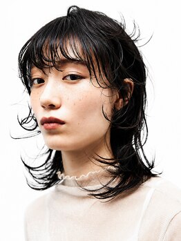 ピークアブー 銀座中央通り(PEEK-A-BOO)の写真/乾かすだけで決まる、理想の髪へ！柔らかな質感と再現性のあるスタイリングが楽になるパーマ◎