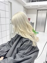 ギア(GEAR.)&nbsp;☆☆大人気☆☆ホワイトカラーブリーチ2回～