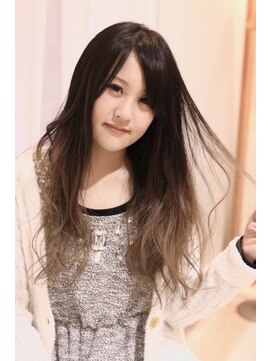 エル バイ ファースト(L by first) 【L by first】グラデーション×ミルクティーベージュ◎30代40代