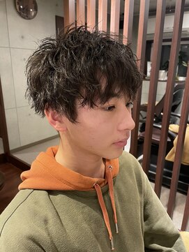 クマヘアー(KUMA hair) ルーズに動くマッシュレイヤースタイル