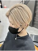 ハイトーン×ショートヘア