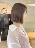 ミルクティーベージュぷつっとボブケアブリーチ 梅田