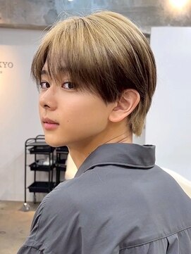 ナチュラル 渋谷(NATURAL) フェザーパーマ/スパイキーショート/サーフカール[メンズ/渋谷]