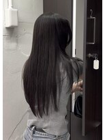 スペシウムバイアンバースデー(spacium by UNBIRTHDAY)&nbsp;艶髪ロング/ゴトウルリ