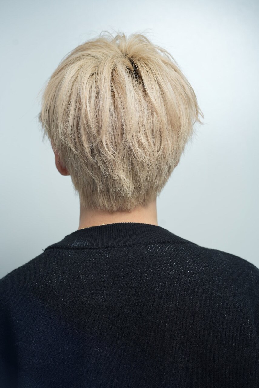 ラウンドマッシュブロンドヘアマッシュツーブロック：L272461874