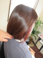 コア フィール ア デイ(COIFFURE A DAY)&nbsp;【M3D見附今町】ピンクレッド