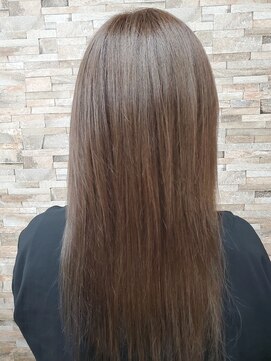 コモド ヘアー メイク(comodo hair make) さらツヤストレート