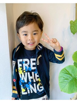 ボンドヘアーアンドスタイル(bond hair&style) キッズカット