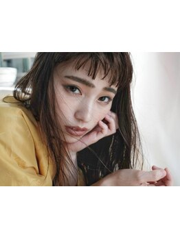 季節ごとに新色のトレンドカラーをご提案☆外国人風カラーのようなアッシュ系カラーやハイライトも得意◎