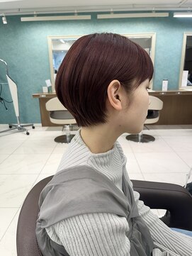 アッシュ 下北沢店(Ash) ボルドーカラーのコンパクトショート