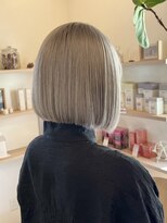 カラースタンド(COLOR STAND) ホワイトベージュダブルカラーインナーカラーブリーチ