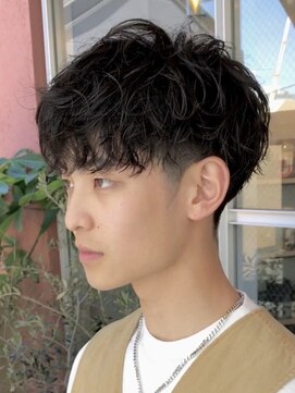 ウェイビーエフティフィフス 横浜西口(WAVEY ft.fifth) ツイストスパイラルパーマツイストパーマセンターパート横浜西口