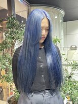 ヘアーアンドメイク ビス(HAIR&MAKE bis) 肌が白く見えるブルーラベンダー【唐木彩華】