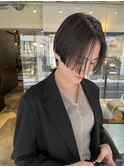 ショートヘア