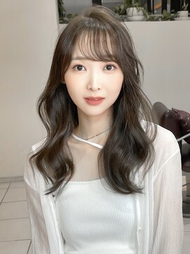 クラン 横浜(Clanc) くびれヘア ハイライトカラー アプリコットオレンジ 夏